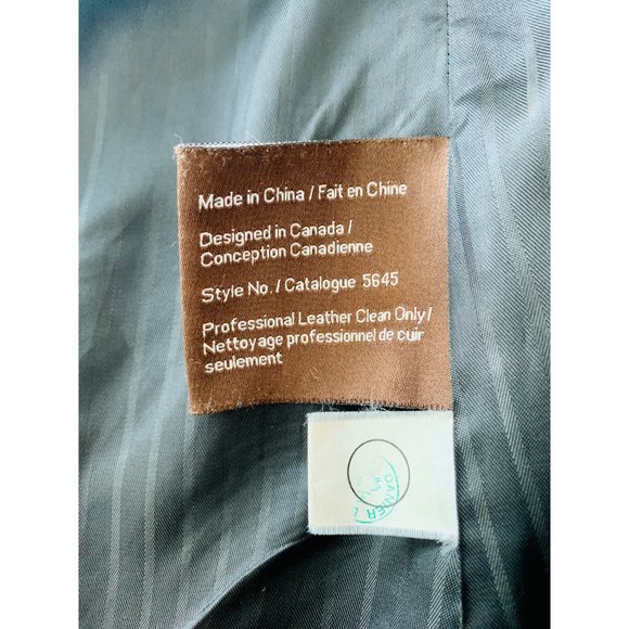 Danier Black Leather Jacket- Bomber - Picture 9 of 10